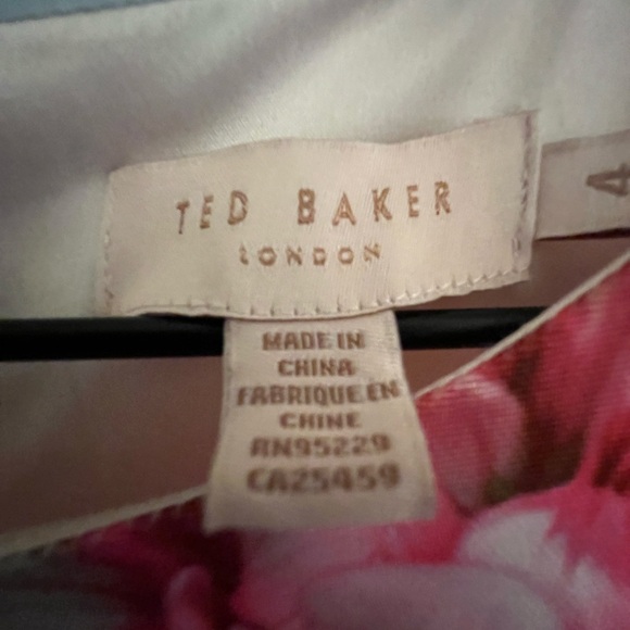 Ted Baker London Deonny Window Box Skater Mini Dress Pink 
TB size4 US size10 - Picture 6 of 7